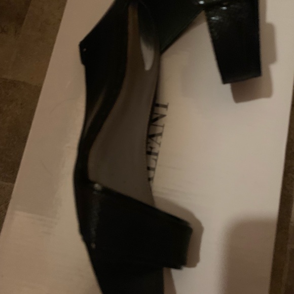 Alfani Wedge Heels - Picture 4 of 4